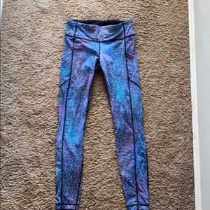 Lululemon Speed Tight Galaxy/Mermaid Sz 6